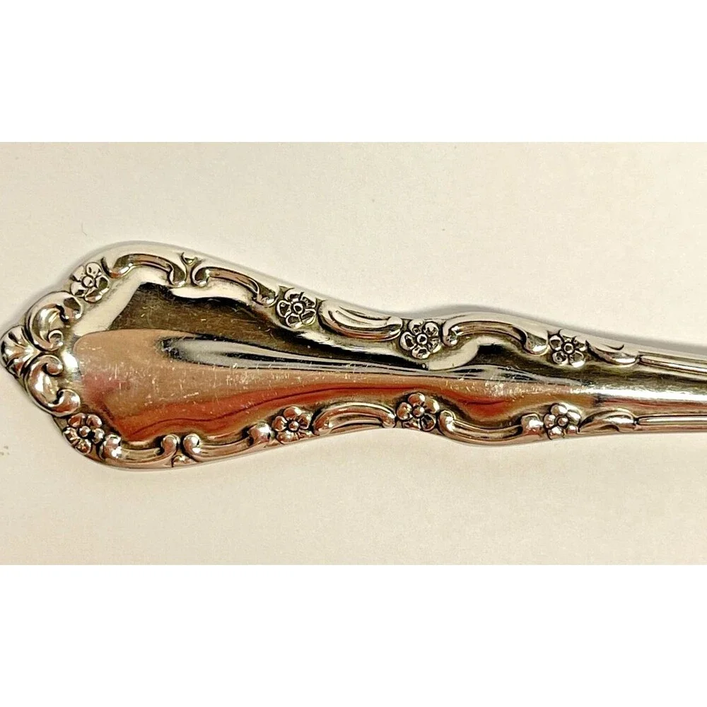 Oneida Distinction Deluxe Mansion Hall Stainless set of (4) Fruit/Orange Spoons